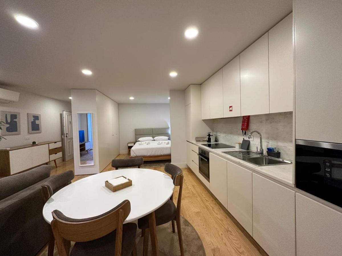 Sm Apartments Porto Luaran gambar
