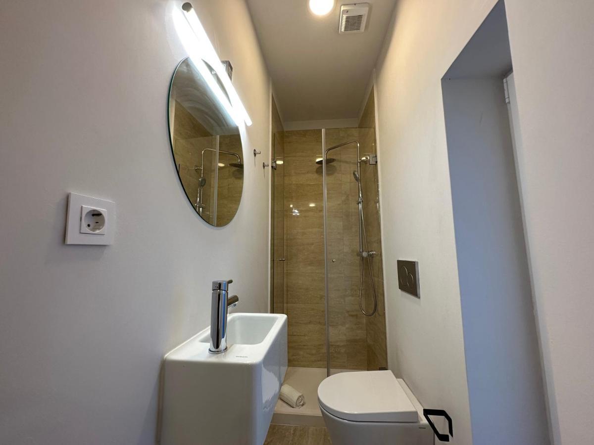 Sm Apartments Porto Luaran gambar