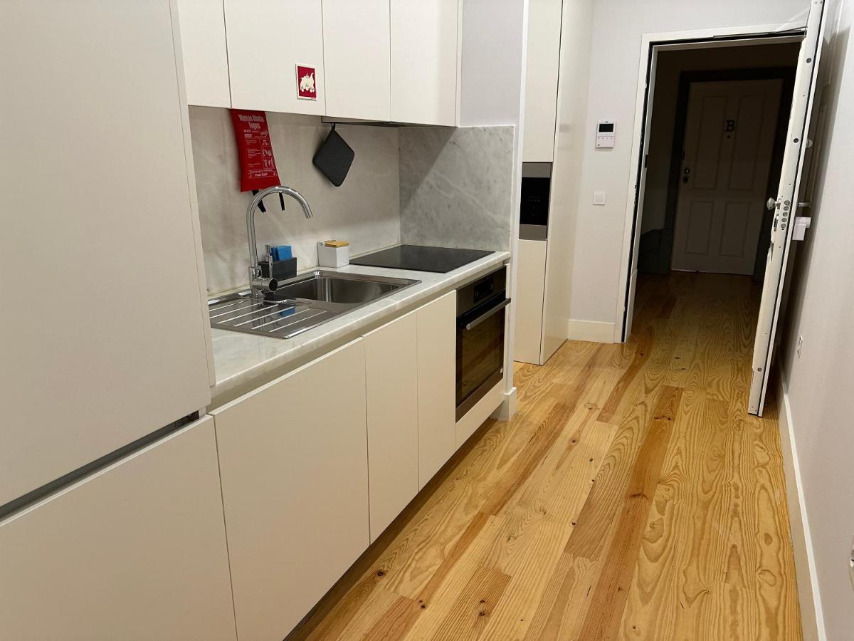 Sm Apartments Porto Luaran gambar
