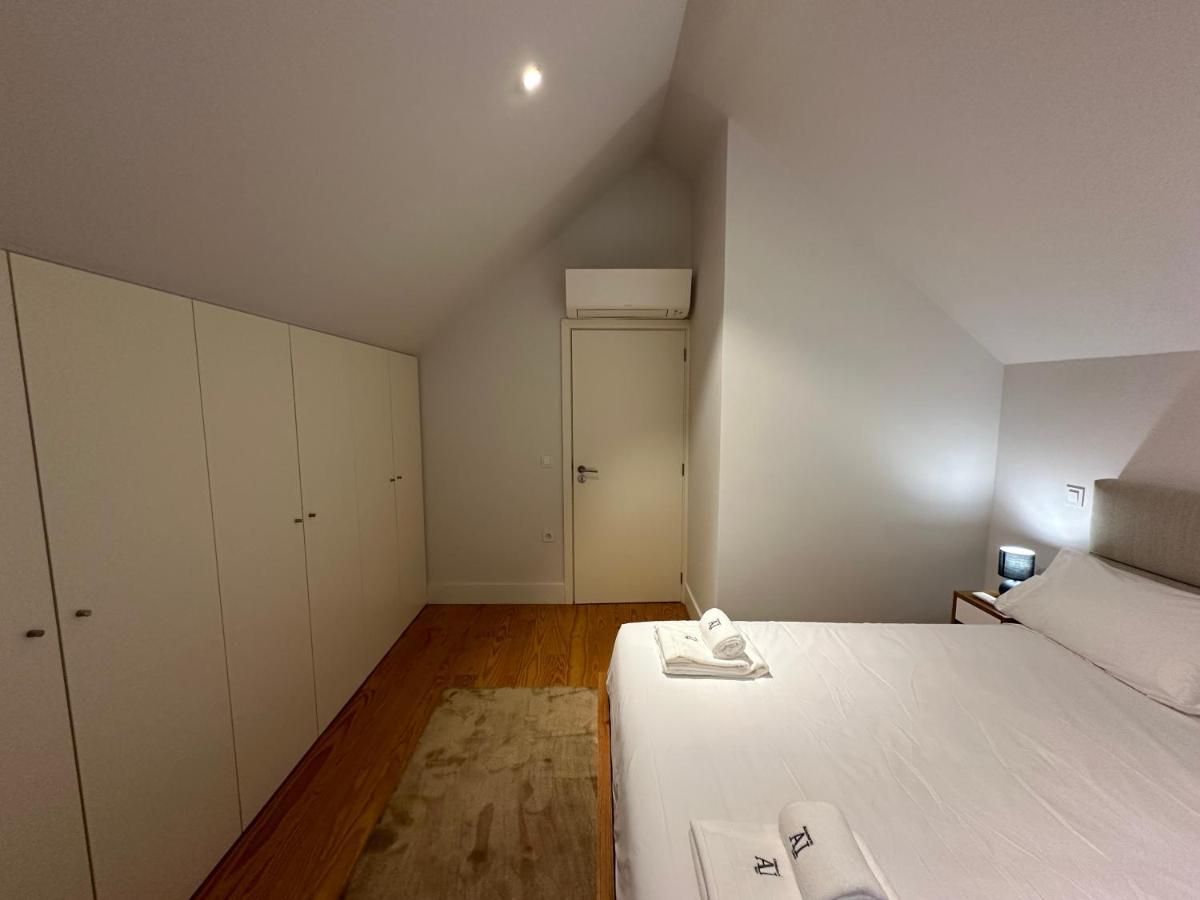 Sm Apartments Porto Luaran gambar