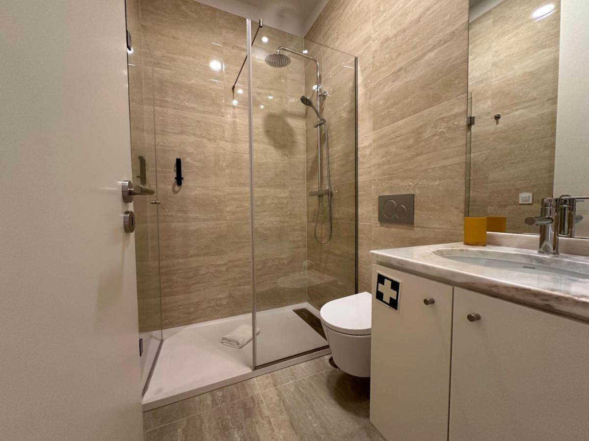 Sm Apartments Porto Luaran gambar