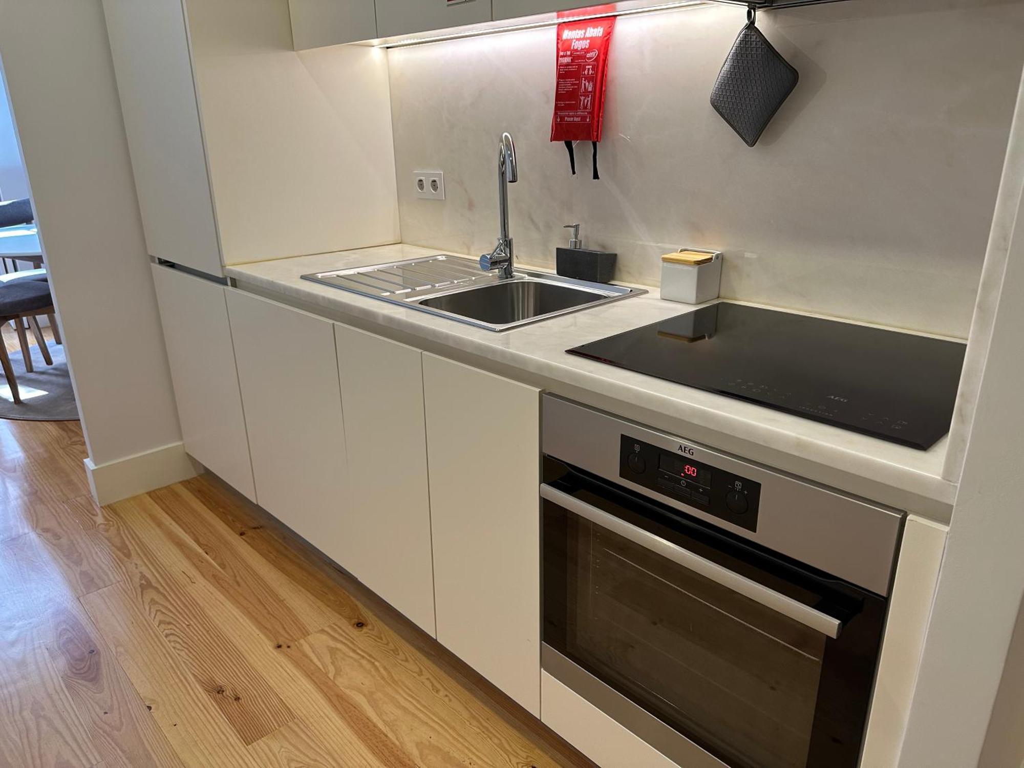Sm Apartments Porto Luaran gambar
