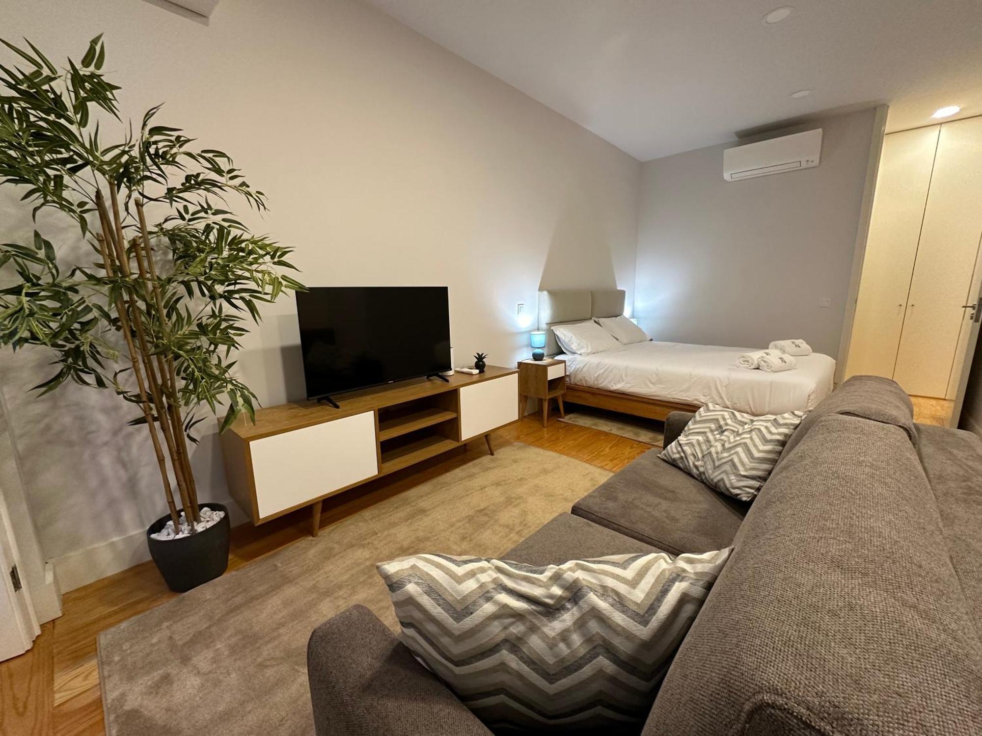 Sm Apartments Porto Luaran gambar