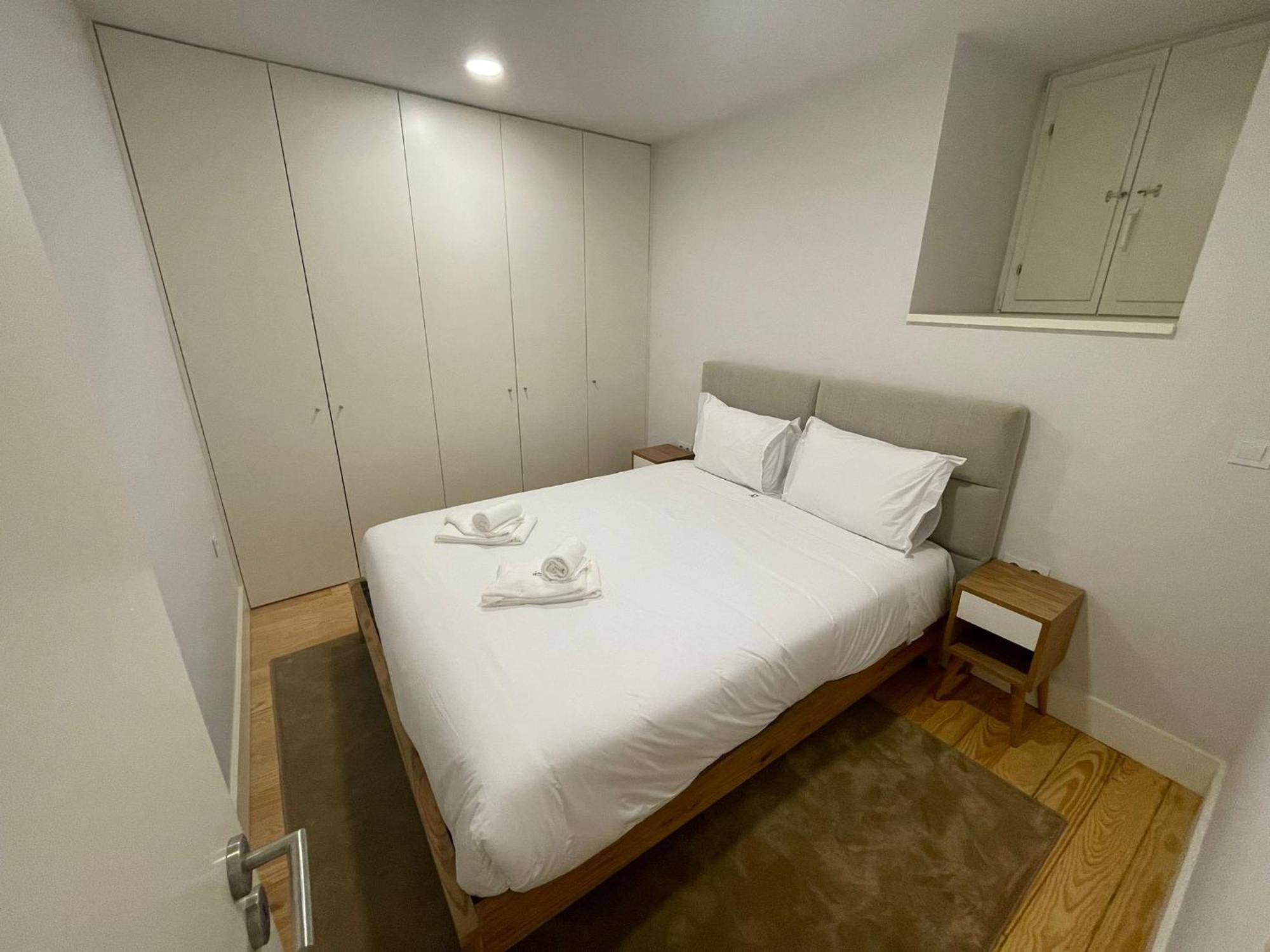 Sm Apartments Porto Luaran gambar